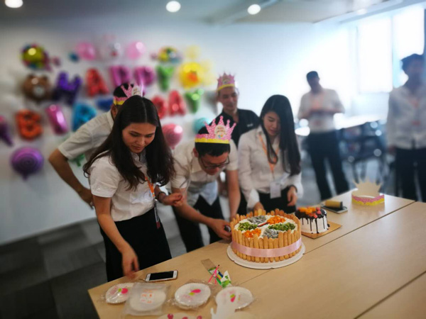 金葫芦员工生日会